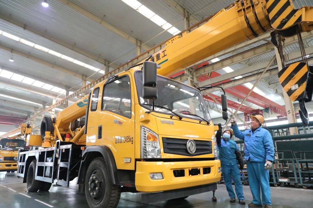 凯发k8娱乐-锻造发展新优势 产业升级攀