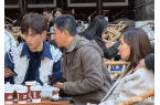 k8凯发娱乐-韩庚从顶流偶像到秃然中年的